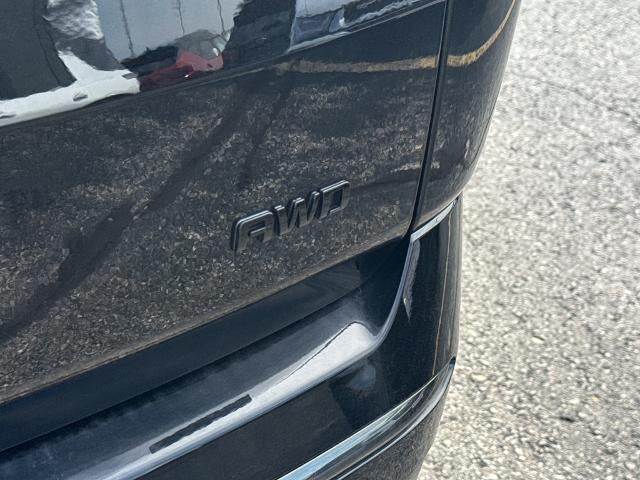 2022 Chevrolet Traverse AWD 1LZ Redline Edition