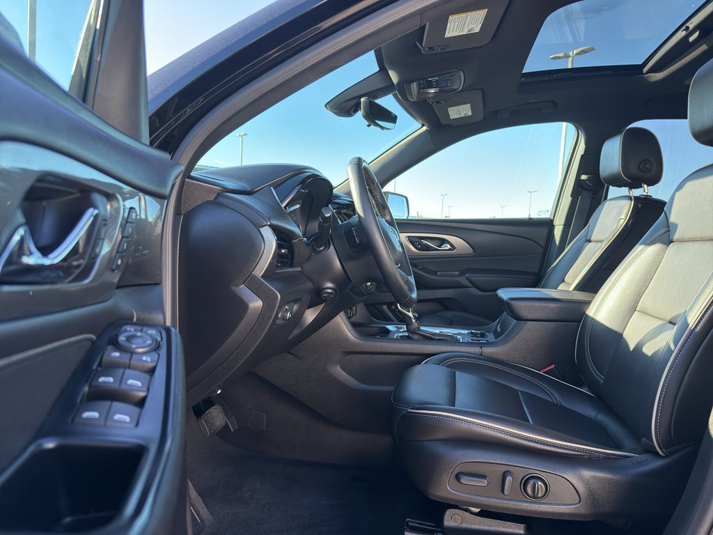 2023 Chevrolet Traverse AWD 1LZ