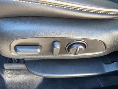 2023 Chevrolet Traverse AWD 1LZ