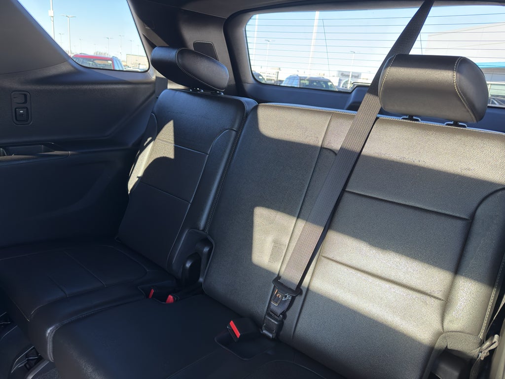 2023 Chevrolet Traverse AWD 1LZ