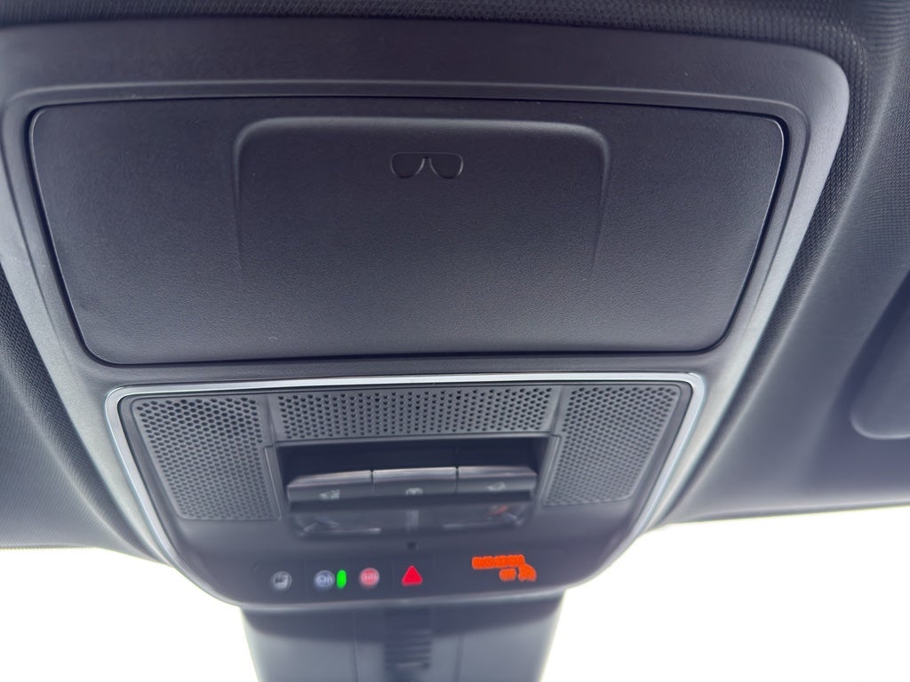 2024 Chevrolet Traverse RS w/2RS