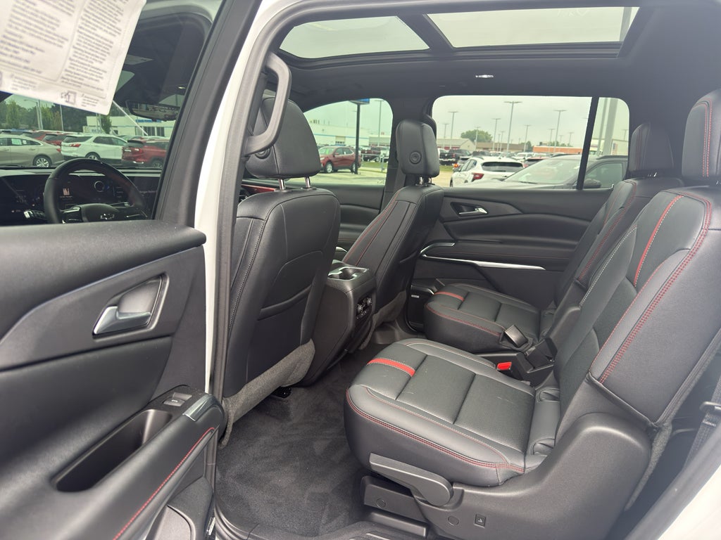2024 Chevrolet Traverse RS w/2RS