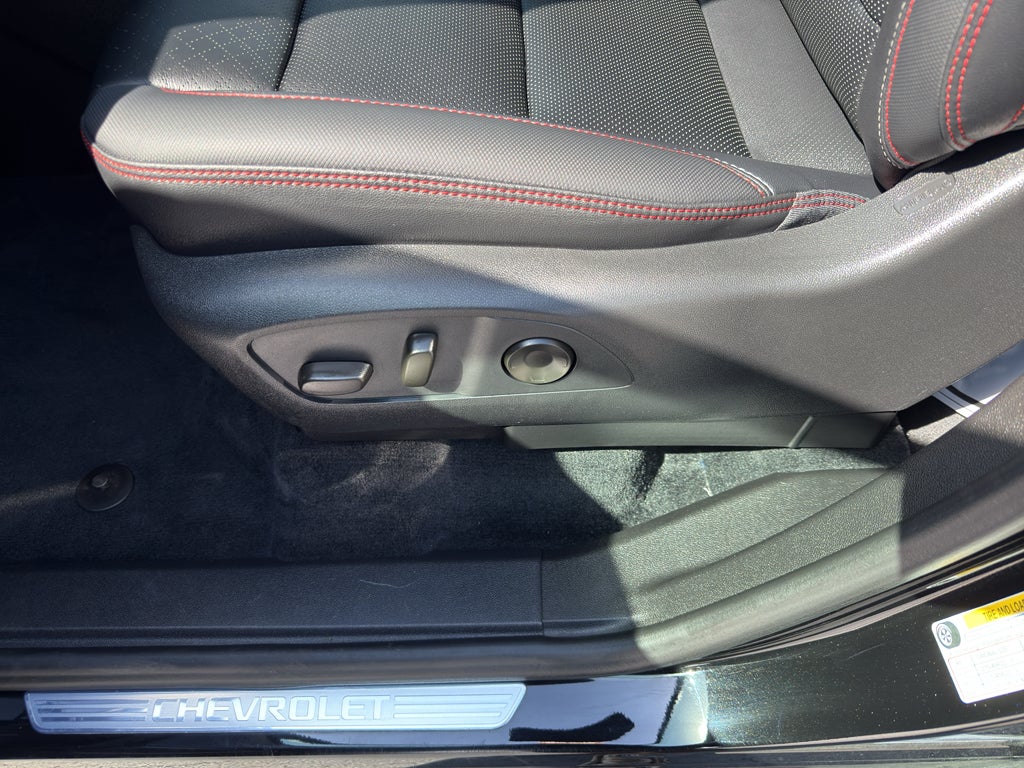 2024 Chevrolet Traverse RS w/2RS