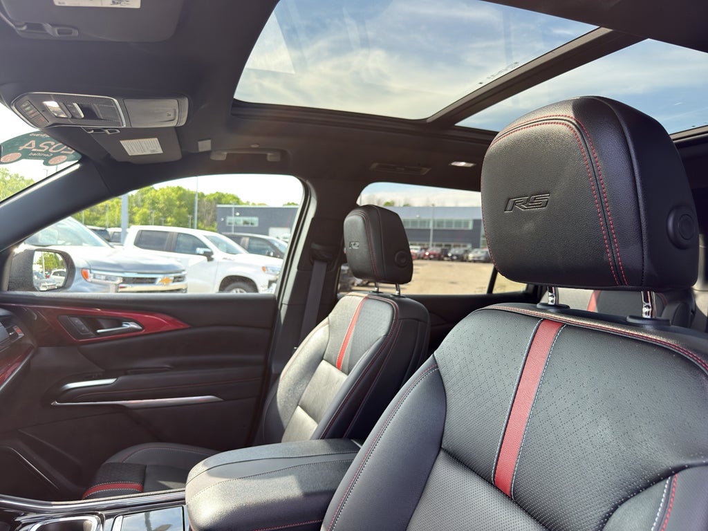 2024 Chevrolet Traverse RS w/2RS
