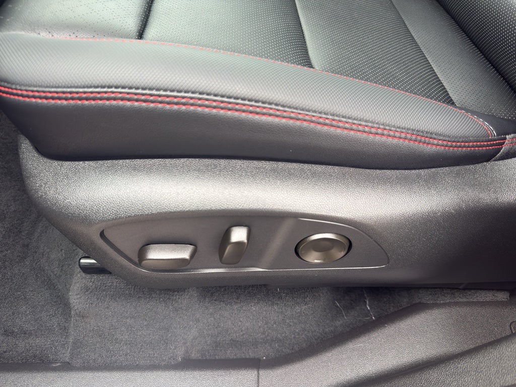 2024 Chevrolet Traverse RS w/2RS