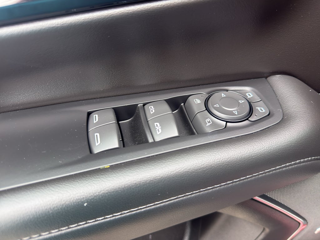 2025 Chevrolet Tahoe 4WD LT