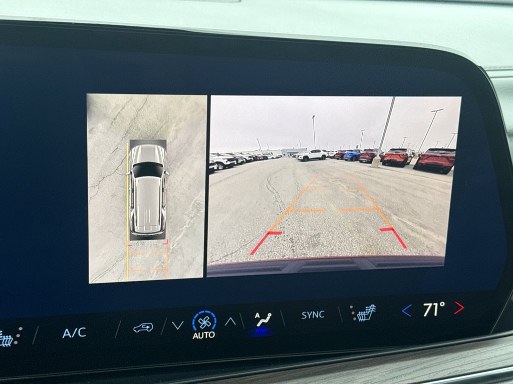 2025 Chevrolet Tahoe 4WD LT