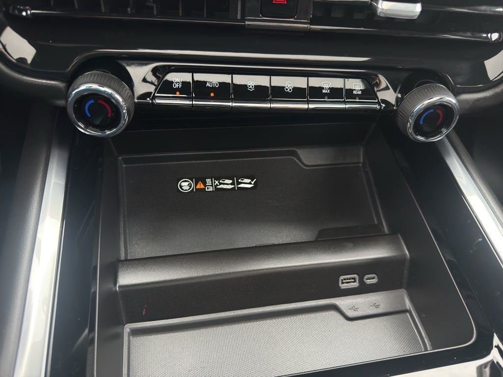 2025 Chevrolet Tahoe 4WD LT