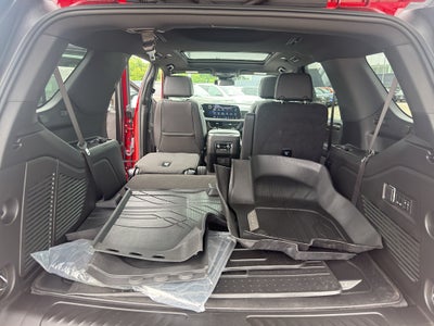 2025 Chevrolet Tahoe 4WD LT