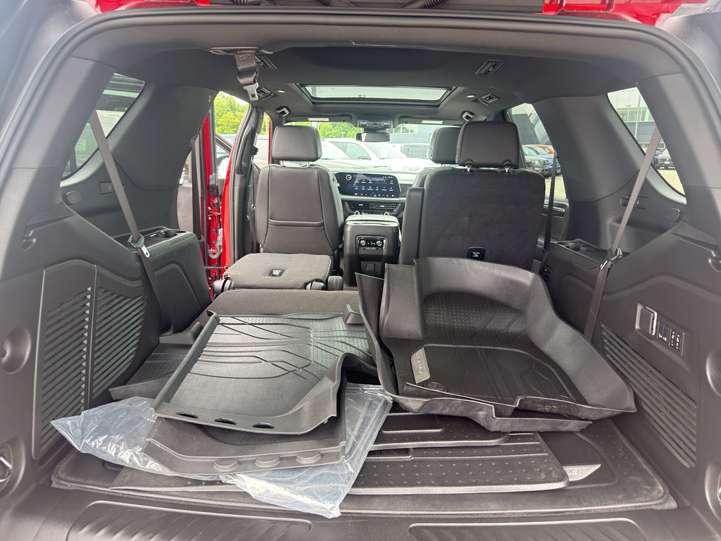 2025 Chevrolet Tahoe 4WD LT