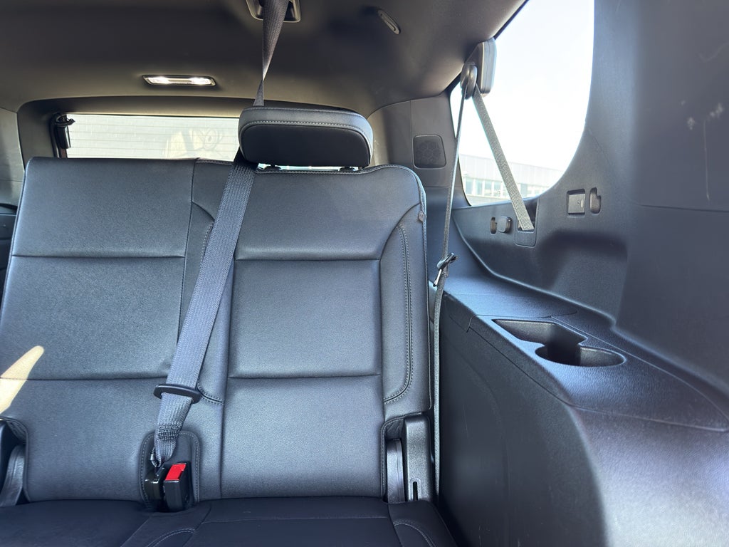 2022 Chevrolet Suburban 4WD Z71