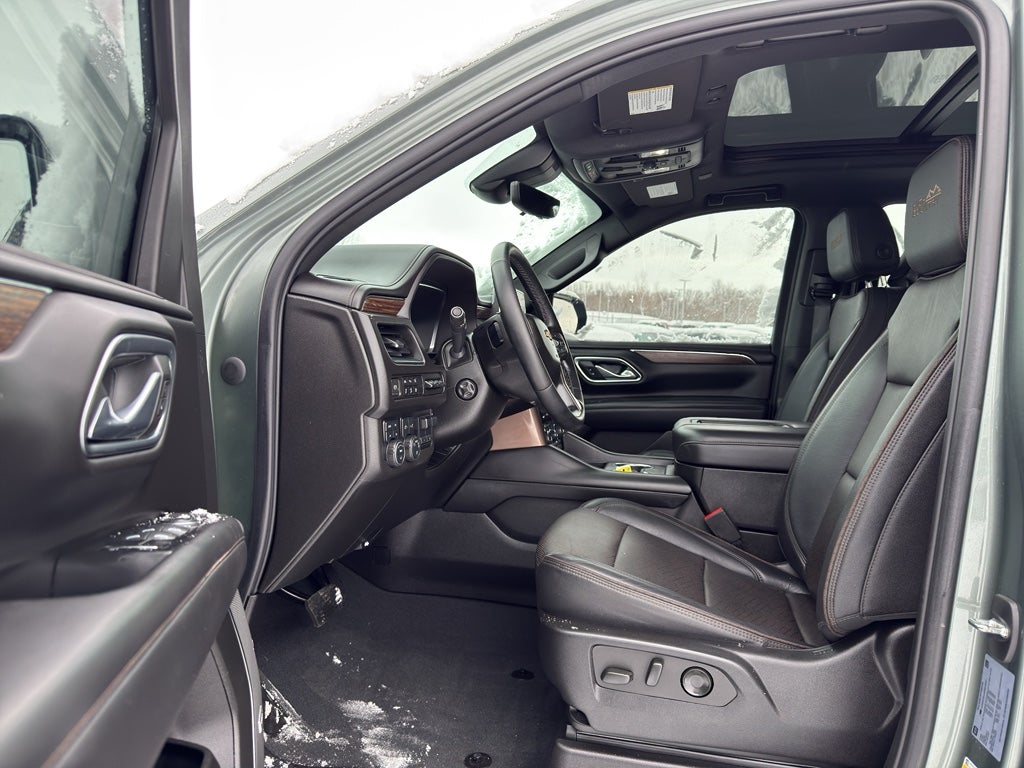 2023 Chevrolet Suburban 4WD High Country