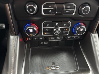 2023 Chevrolet Suburban 4WD High Country