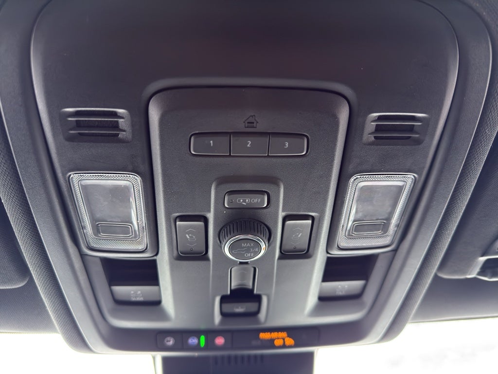 2023 Chevrolet Suburban 4WD High Country