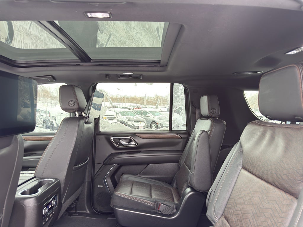 2023 Chevrolet Suburban 4WD High Country