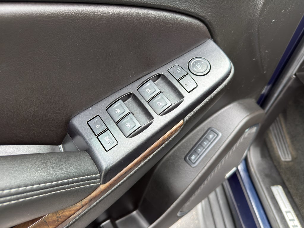 2018 Chevrolet Suburban 4WD 1500 LT