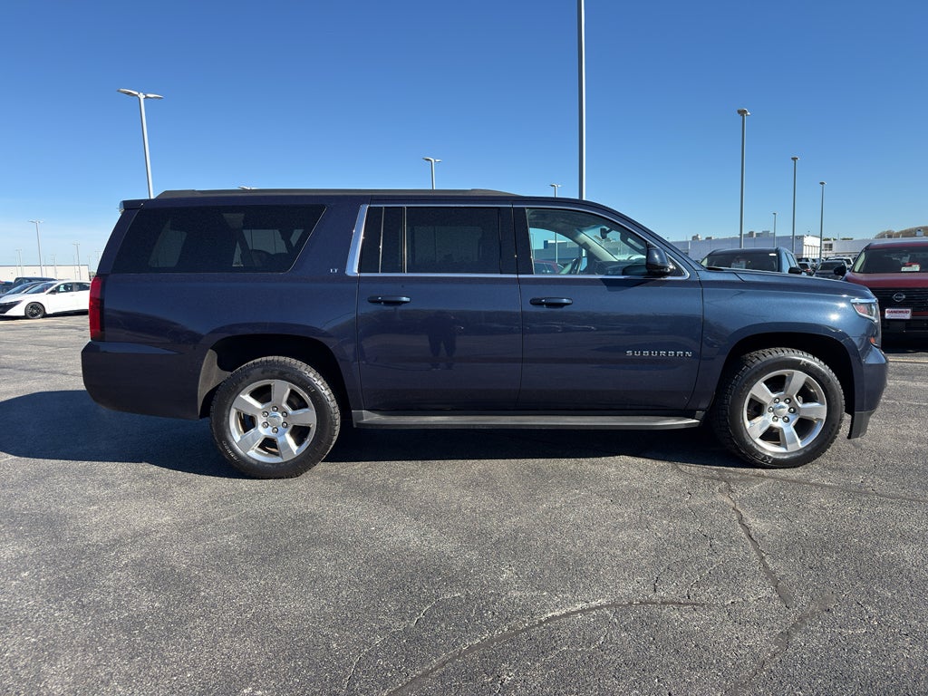 2017 Chevrolet Suburban 4WD 1500 LT