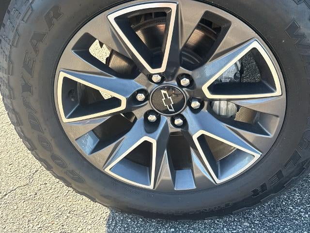2023 Chevrolet Tahoe 4WD Z71