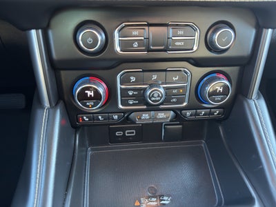 2024 Chevrolet Tahoe 4WD Premier