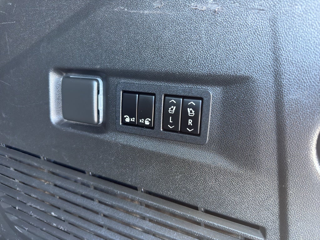 2021 Chevrolet Tahoe 4WD High Country