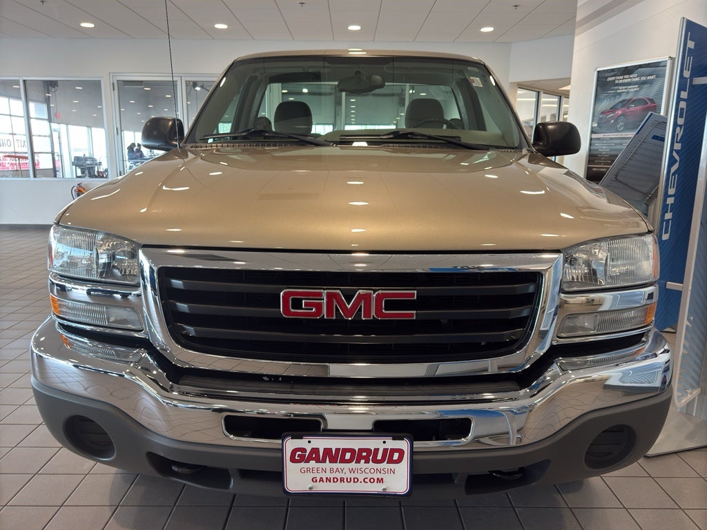 2004 GMC Sierra 1500 BASE