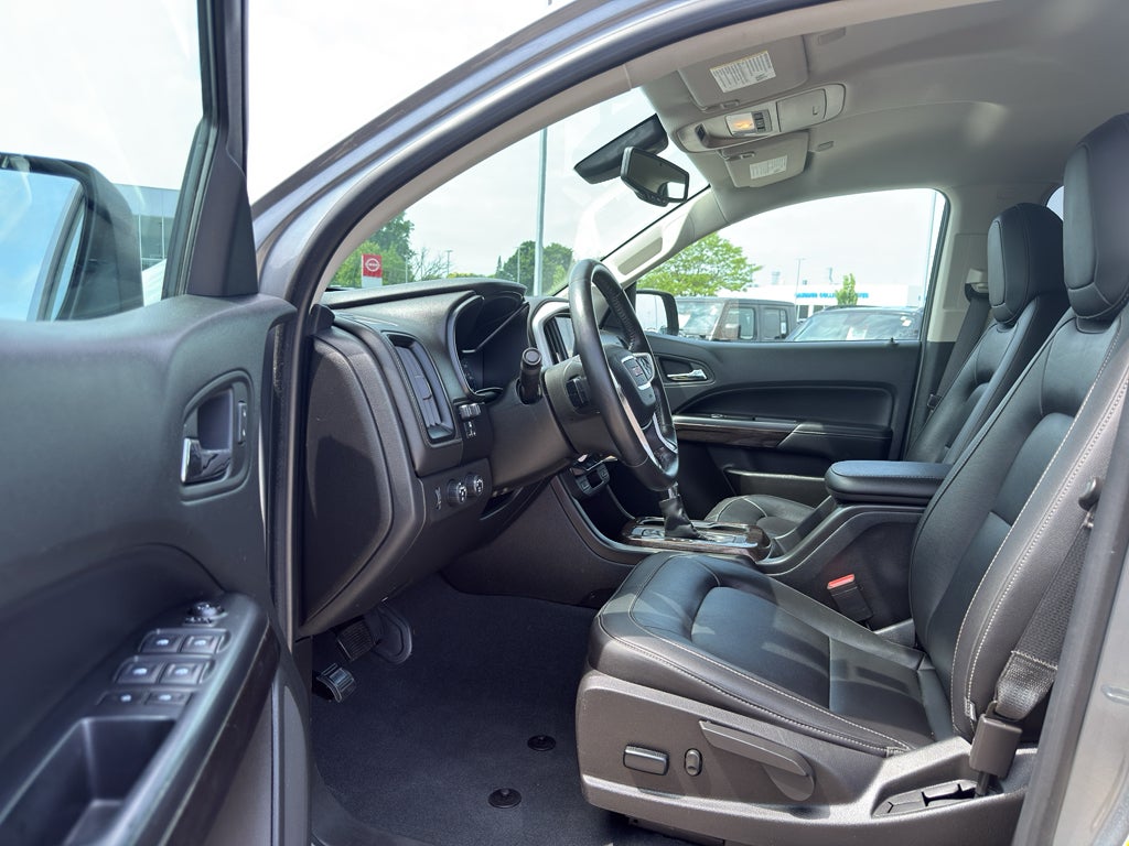 2022 GMC Canyon Crew Cab Short Box 4-Wheel Drive Elevation