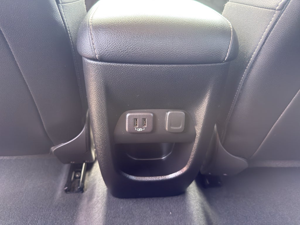 2022 GMC Canyon Crew Cab Short Box 4-Wheel Drive Elevation