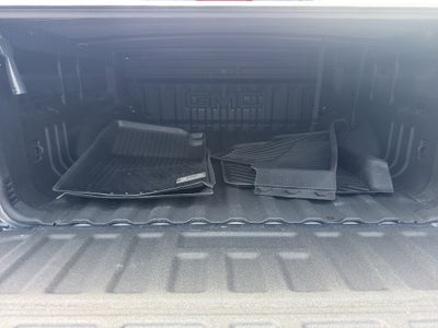 2022 GMC Canyon Crew Cab Short Box 4-Wheel Drive Elevation