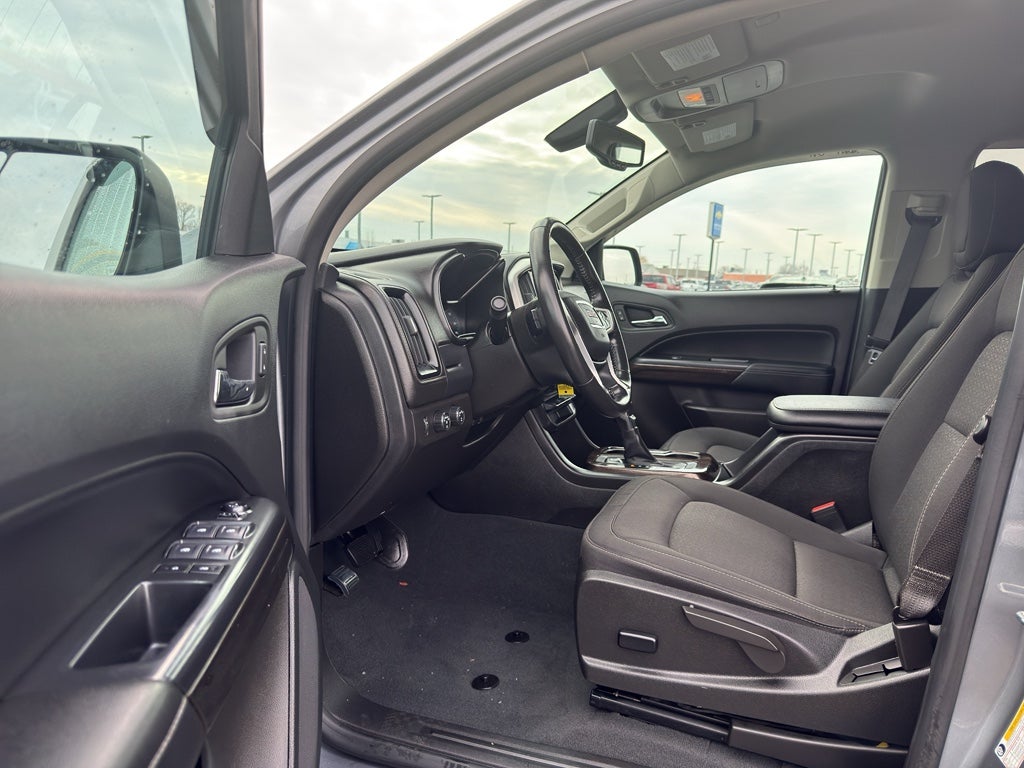 2022 GMC Canyon Crew Cab Short Box 4-Wheel Drive Elevation