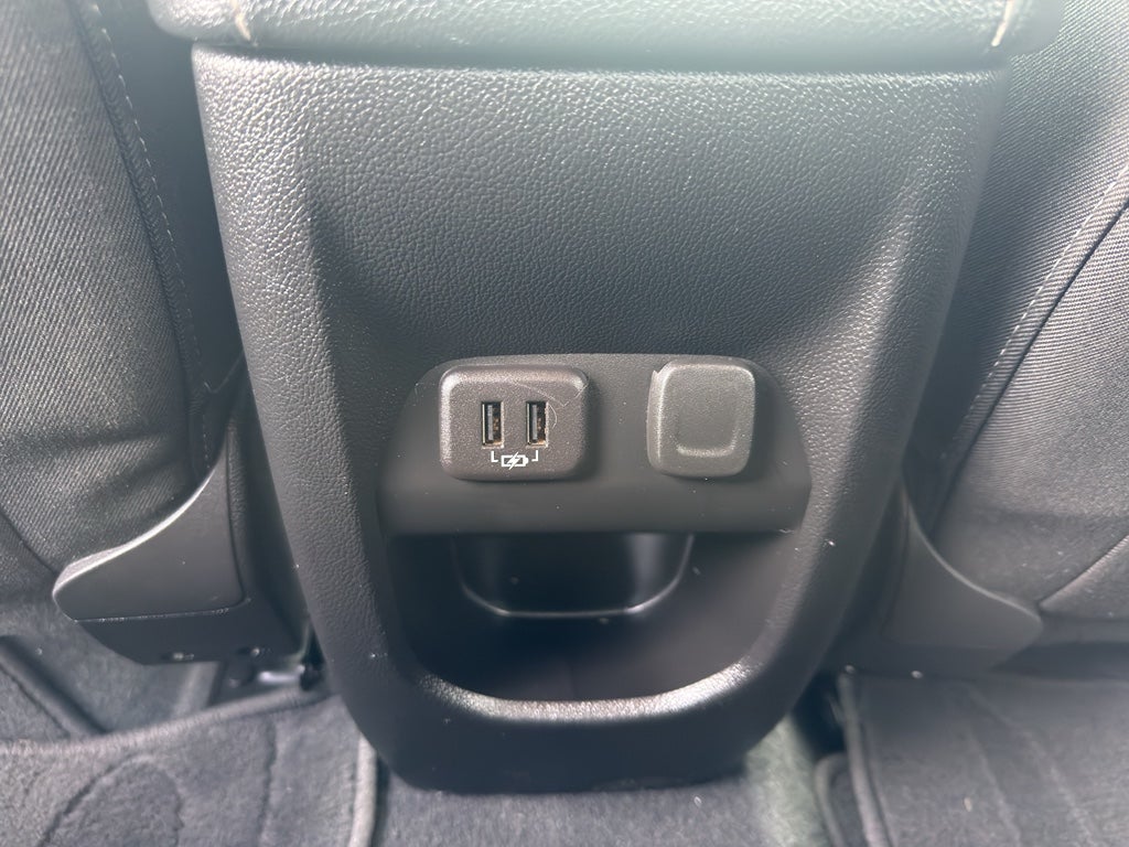 2022 GMC Canyon Crew Cab Short Box 4-Wheel Drive Elevation