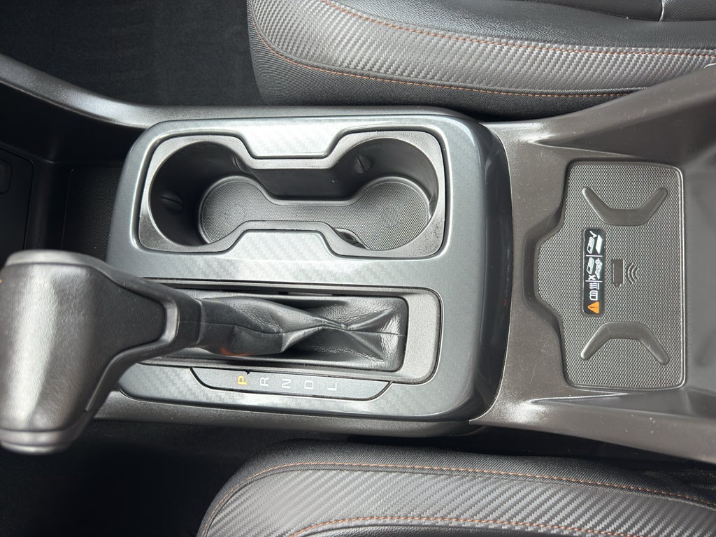 2021 GMC Canyon Crew Cab Short Box 4-Wheel Drive AT4 w/Leather