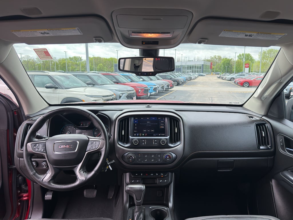 2021 GMC Canyon Crew Cab Short Box 4-Wheel Drive AT4 w/Leather