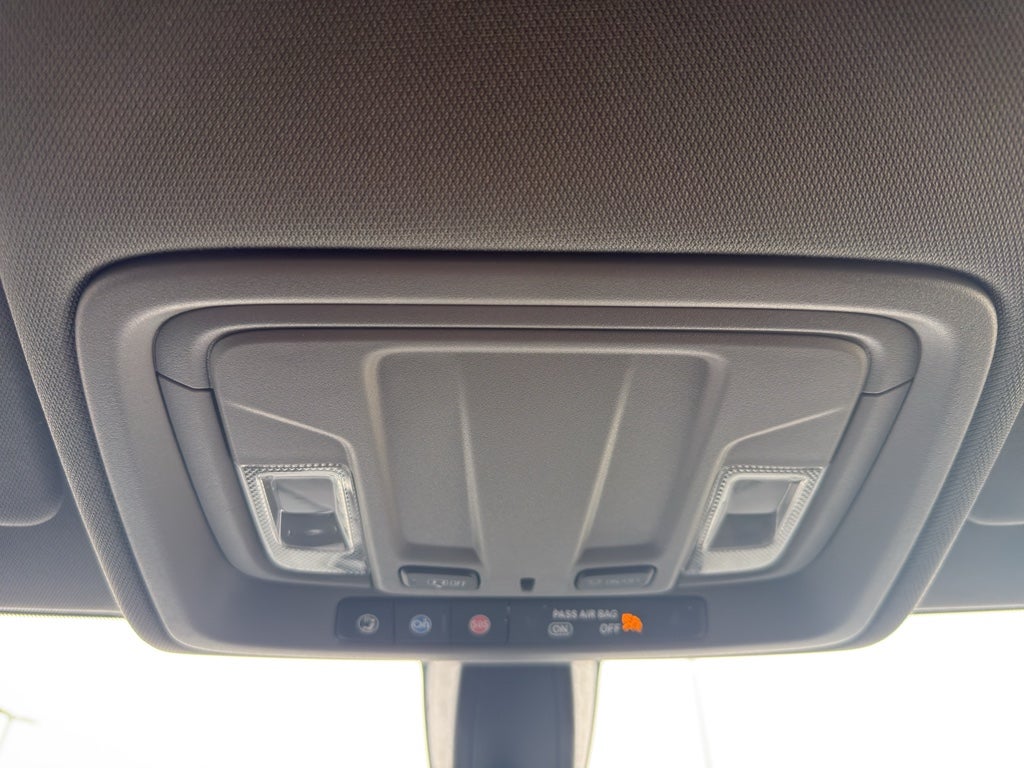 2021 GMC Sierra 1500 Double Cab Standard Box 4-Wheel Drive Elevation 3SB