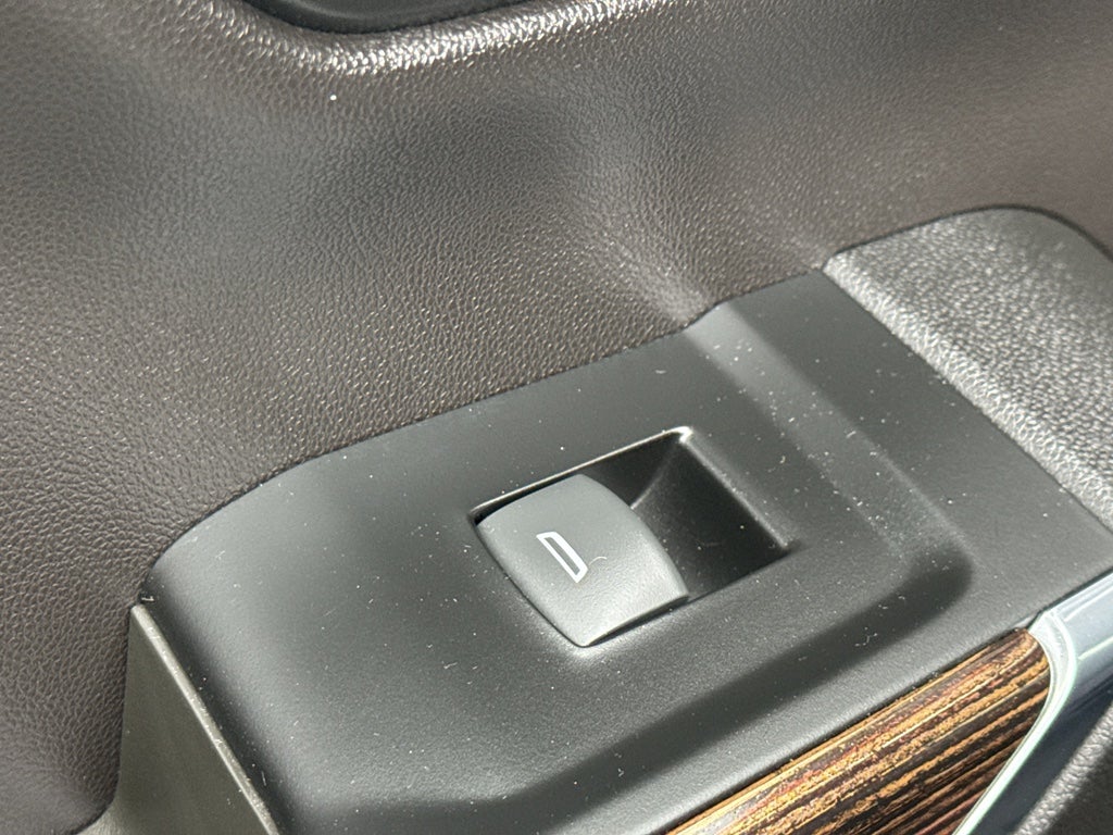 2021 GMC Sierra 1500 Double Cab Standard Box 4-Wheel Drive Elevation 3SB