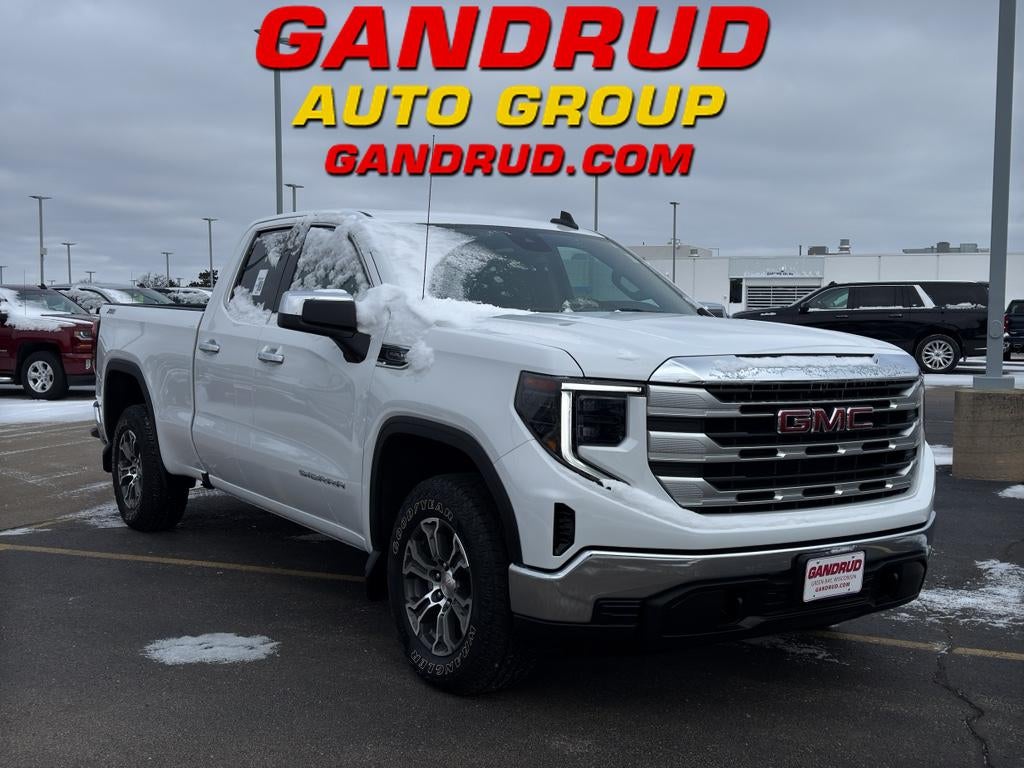 2022 GMC Sierra 1500 Double Cab Standard Box 4-Wheel Drive SLE