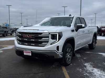 2022 GMC Sierra 1500 Double Cab Standard Box 4-Wheel Drive SLE