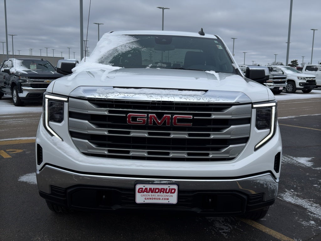 2022 GMC Sierra 1500 Double Cab Standard Box 4-Wheel Drive SLE