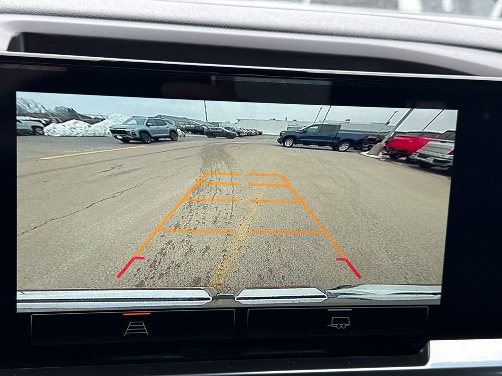 2025 GMC Sierra 1500 Double Cab Standard Box 4-Wheel Drive Elevation 3SB