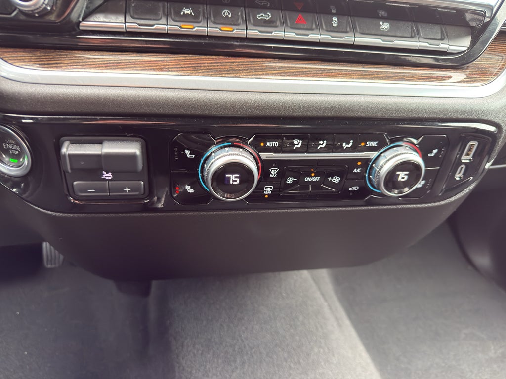 2025 GMC Sierra 1500 Double Cab Standard Box 4-Wheel Drive Elevation 3SB