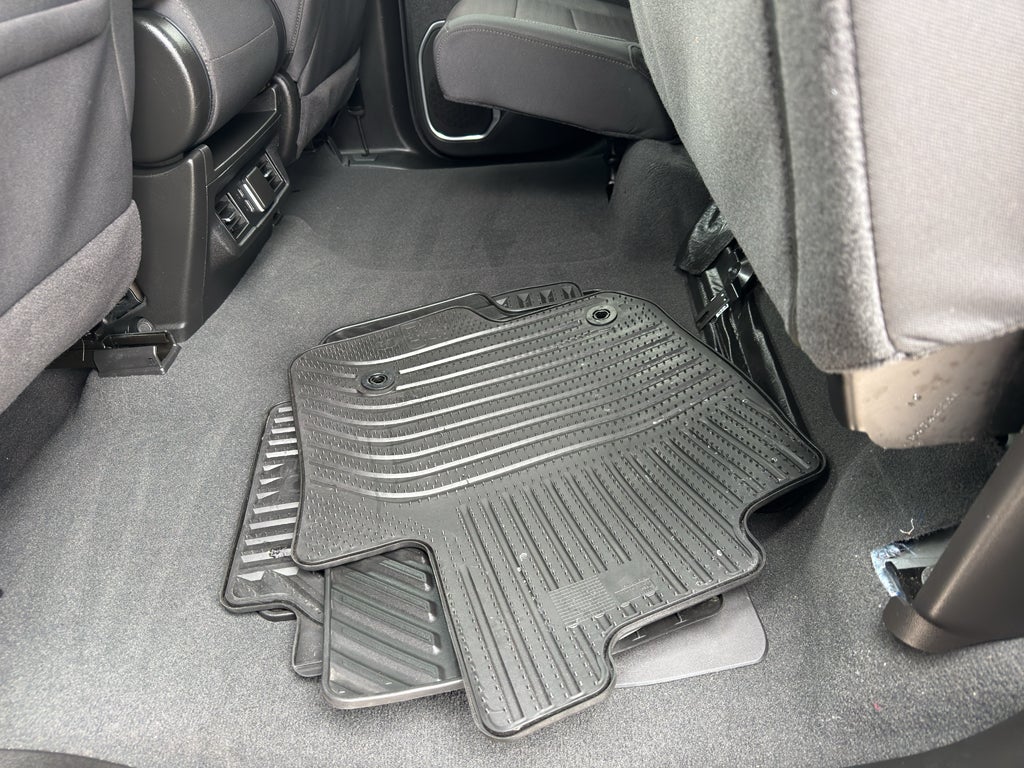 2025 GMC Sierra 1500 Double Cab Standard Box 4-Wheel Drive Elevation 3SB