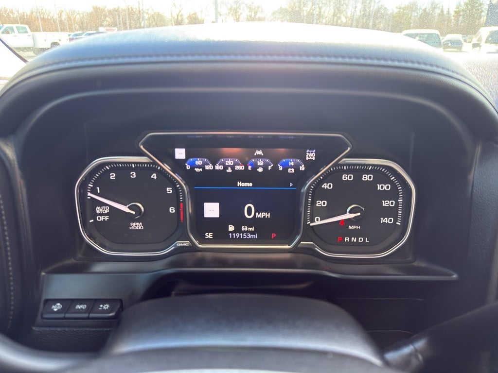 2019 GMC Sierra 1500 Crew Cab Short Box 4-Wheel Drive Denali