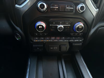 2019 GMC Sierra 1500 Crew Cab Short Box 4-Wheel Drive Denali