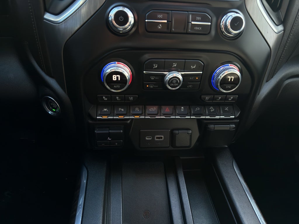 2019 GMC Sierra 1500 Crew Cab Short Box 4-Wheel Drive Denali