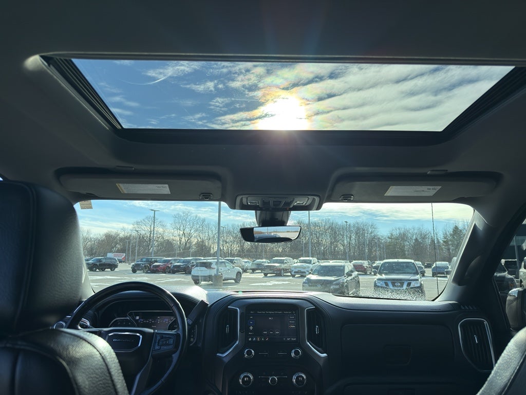 2019 GMC Sierra 1500 Crew Cab Short Box 4-Wheel Drive Denali