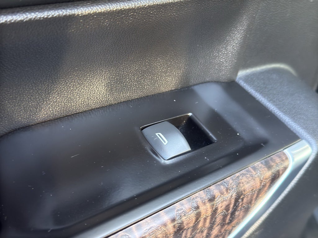 2019 GMC Sierra 1500 Crew Cab Short Box 4-Wheel Drive Denali