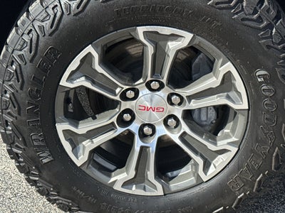 2024 GMC Sierra 1500 Crew Cab Short Box 4-Wheel Drive Pro