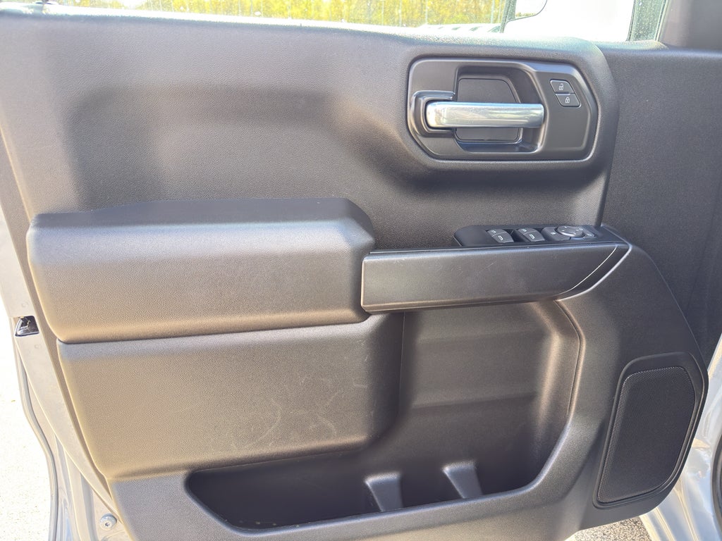 2024 GMC Sierra 1500 Crew Cab Short Box 4-Wheel Drive Pro