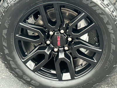 2024 GMC Sierra 1500 Crew Cab Short Box 4-Wheel Drive Elevation 3SB