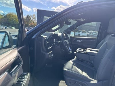 2025 GMC Sierra 1500 Crew Cab Short Box 4-Wheel Drive SLT