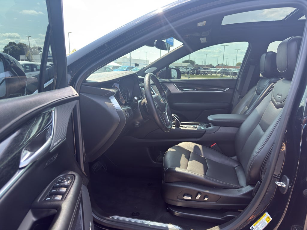 2021 Cadillac XT5 AWD 4dr Premium Luxury
